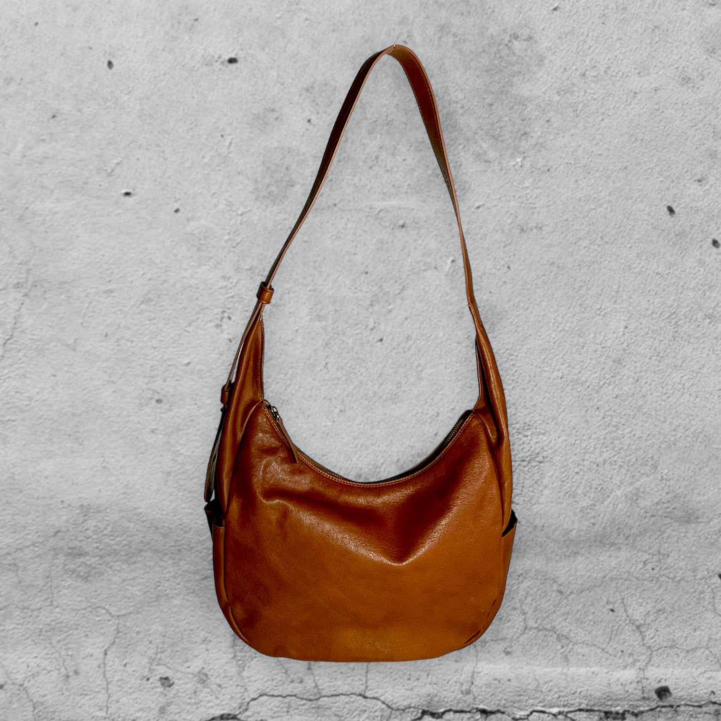 hobo bag kithara • cuoio ROW