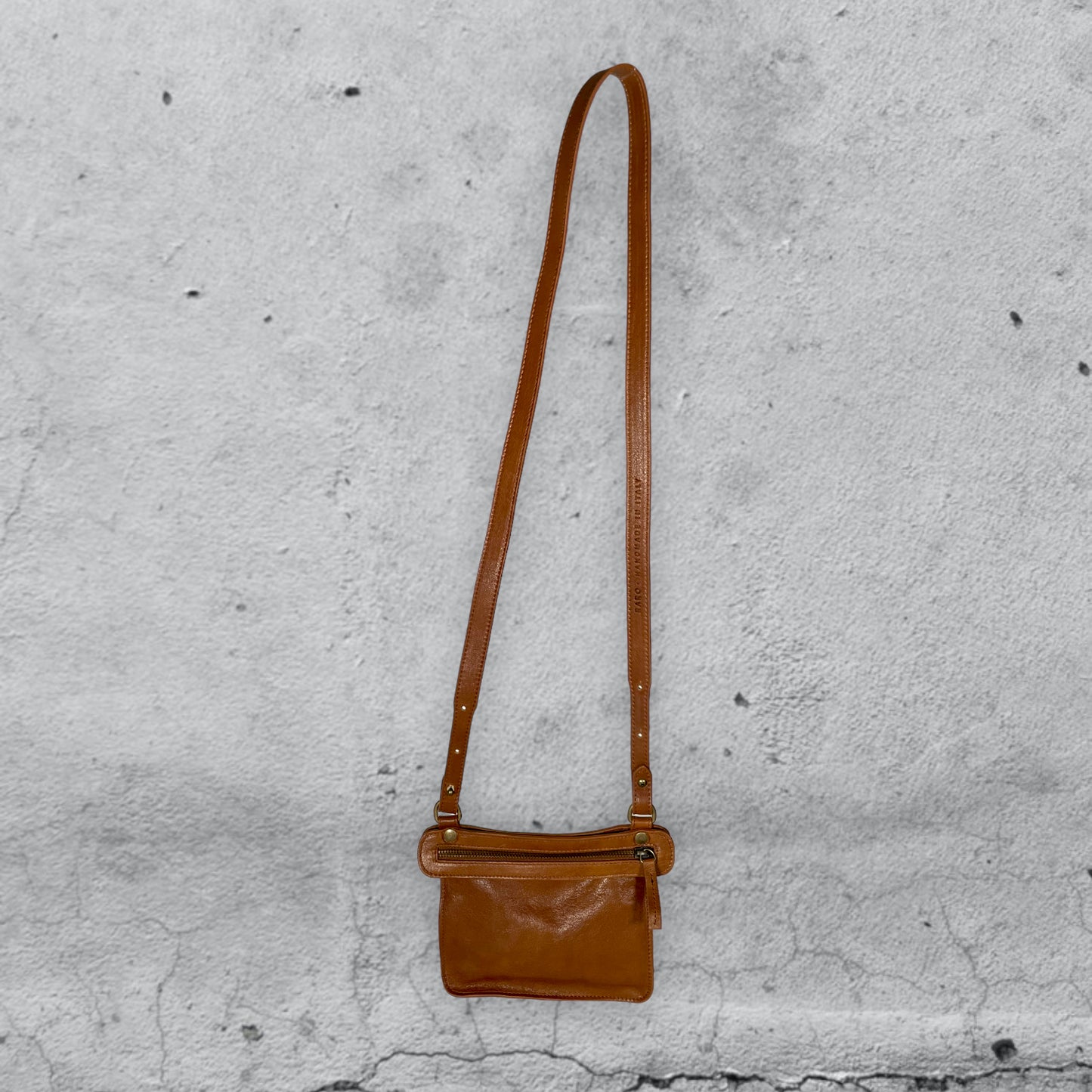 Calix • cuoio / ROW