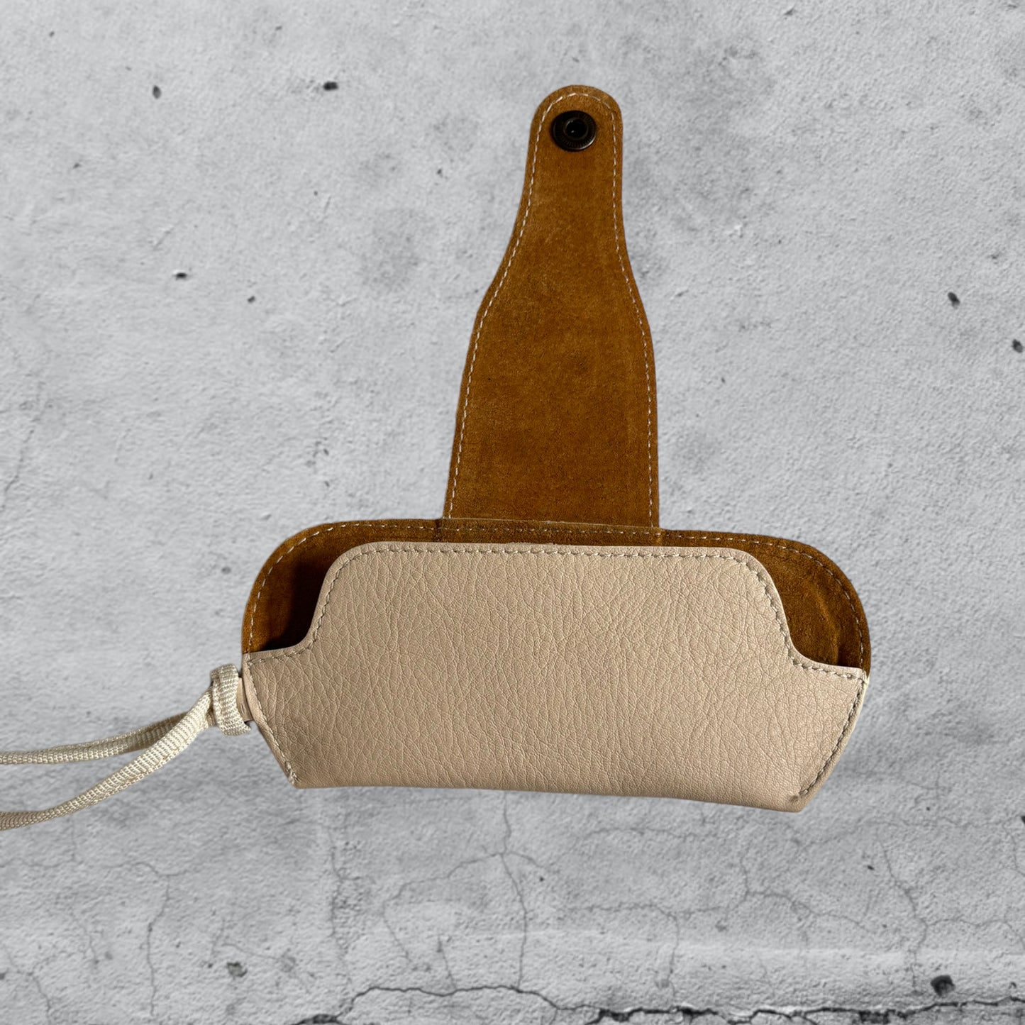 Porta occhiali • cream //SOFT
