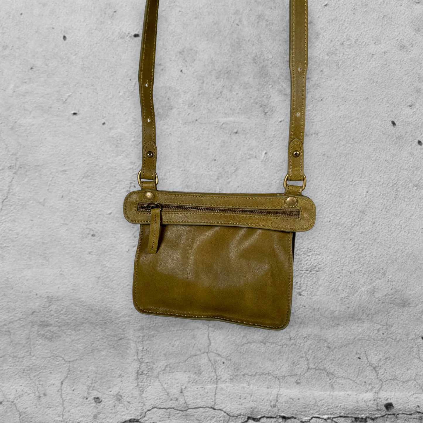 Calix • verde lime / ROW