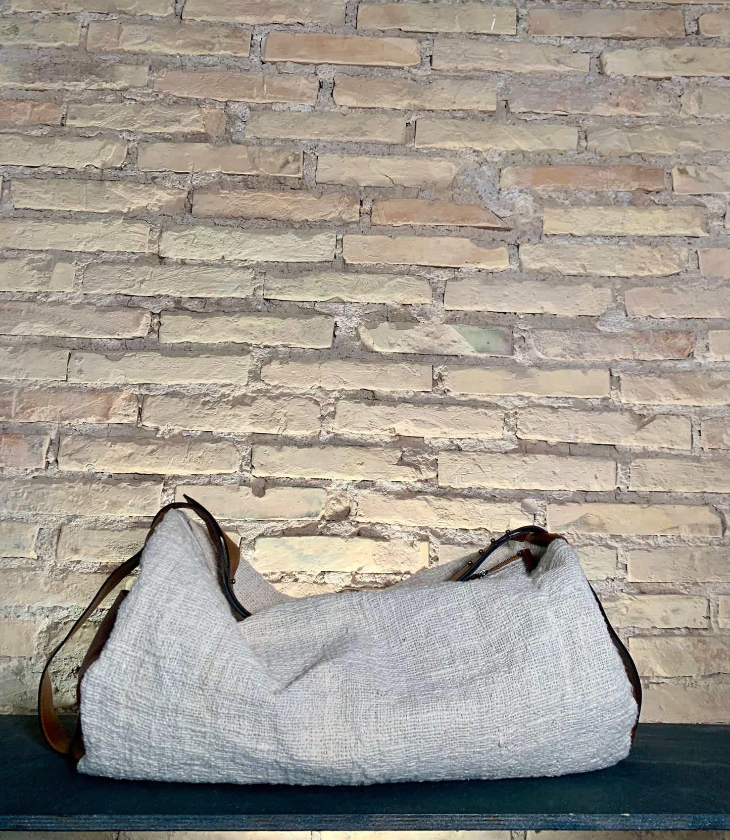 maxi bag FLO • cuoio / Ecru