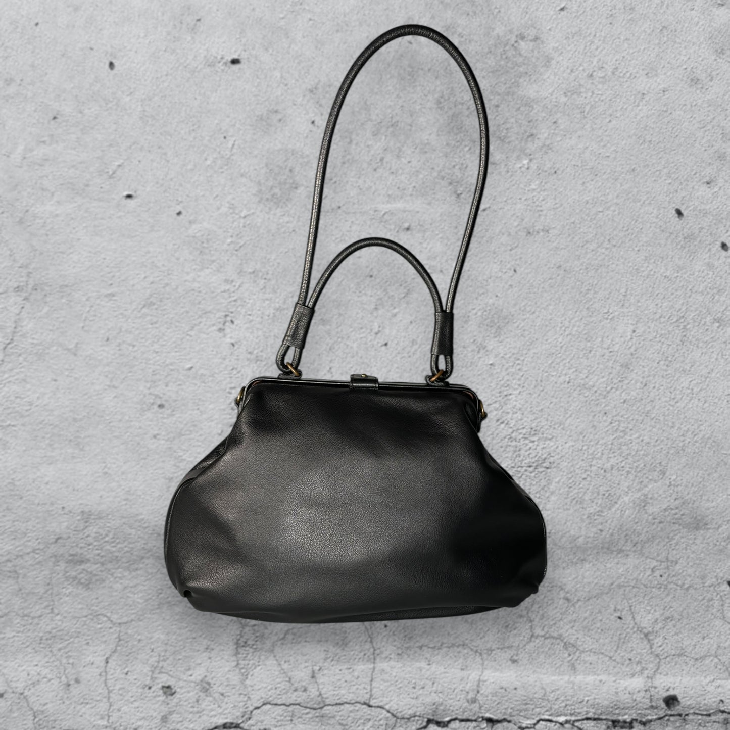 shoulder bag MISSI • nero