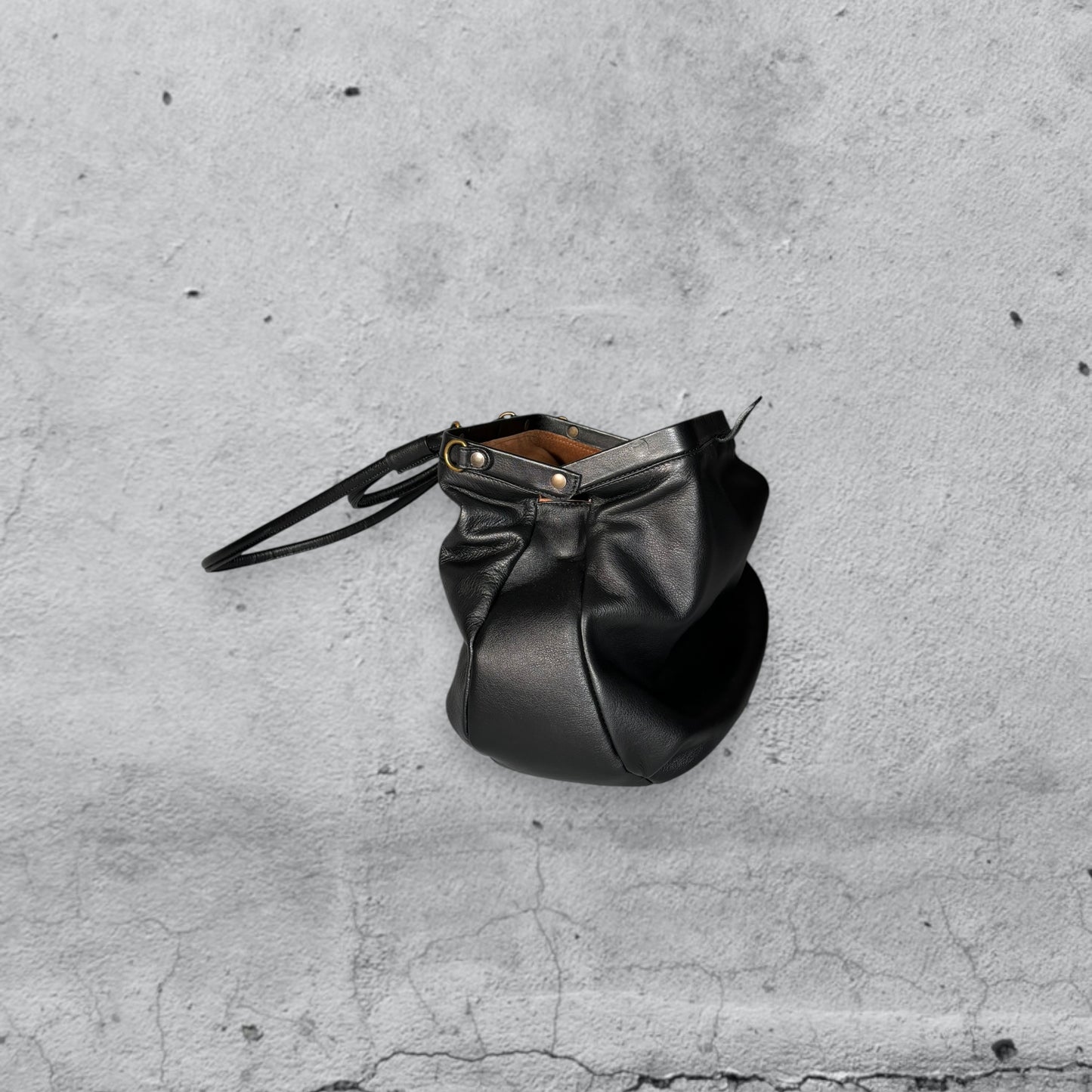 shoulder bag MISSI • nero