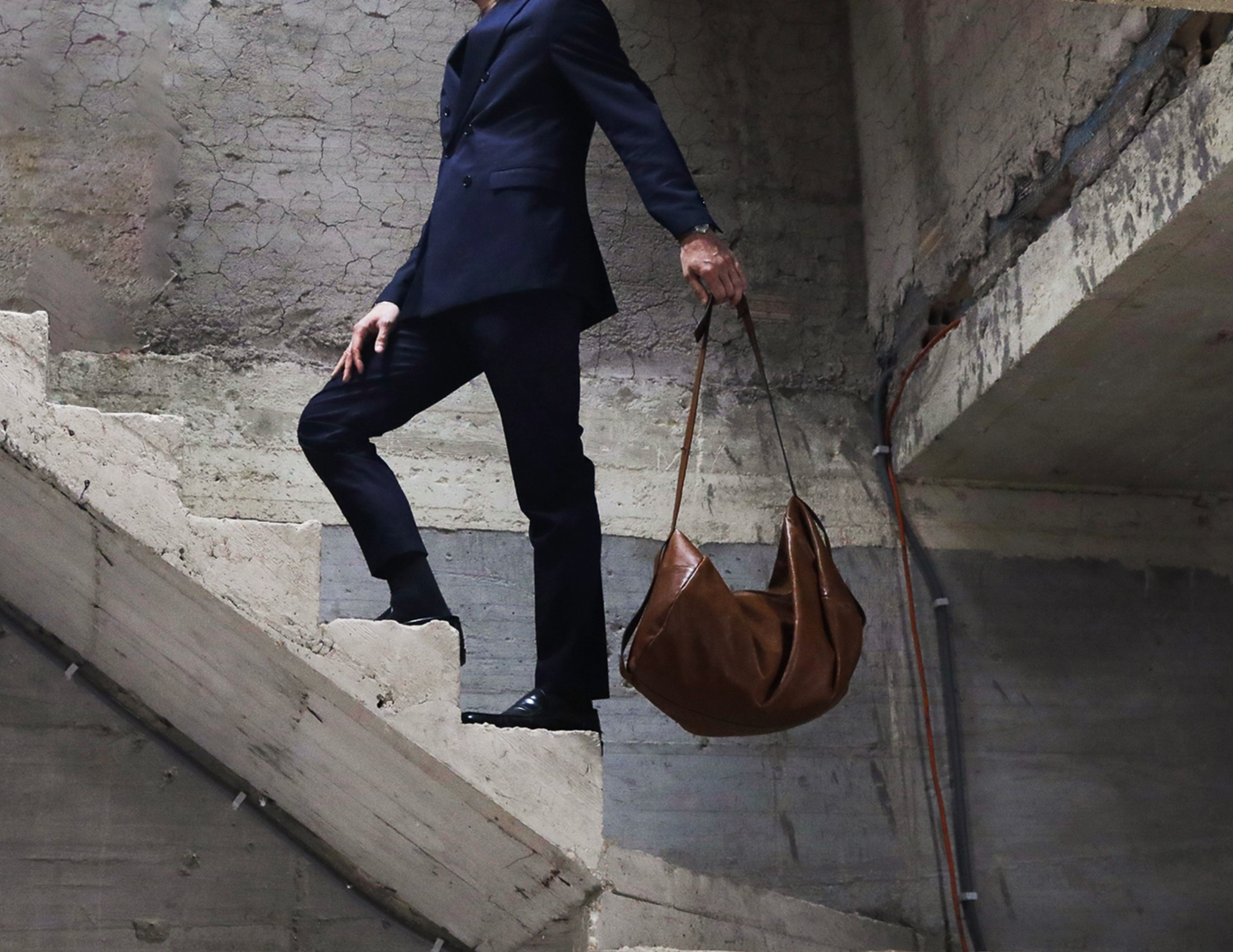 maxi bag FLO • nero ROW
