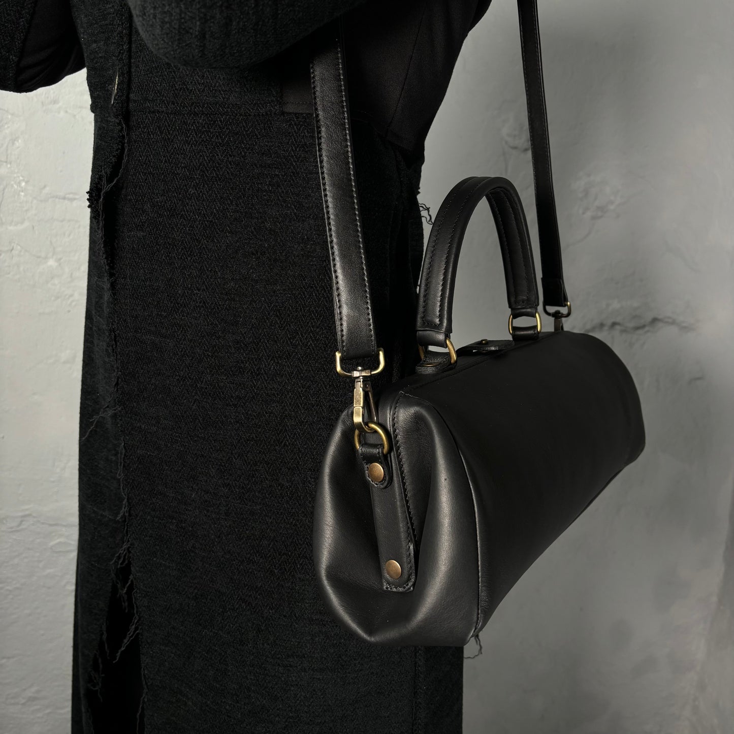 Hand Bag Baguette • nero