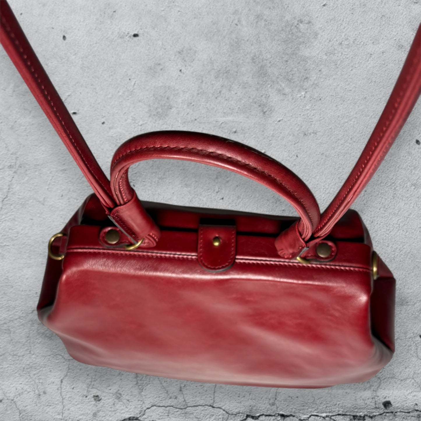 shoulder bag MISSI • bordeaux